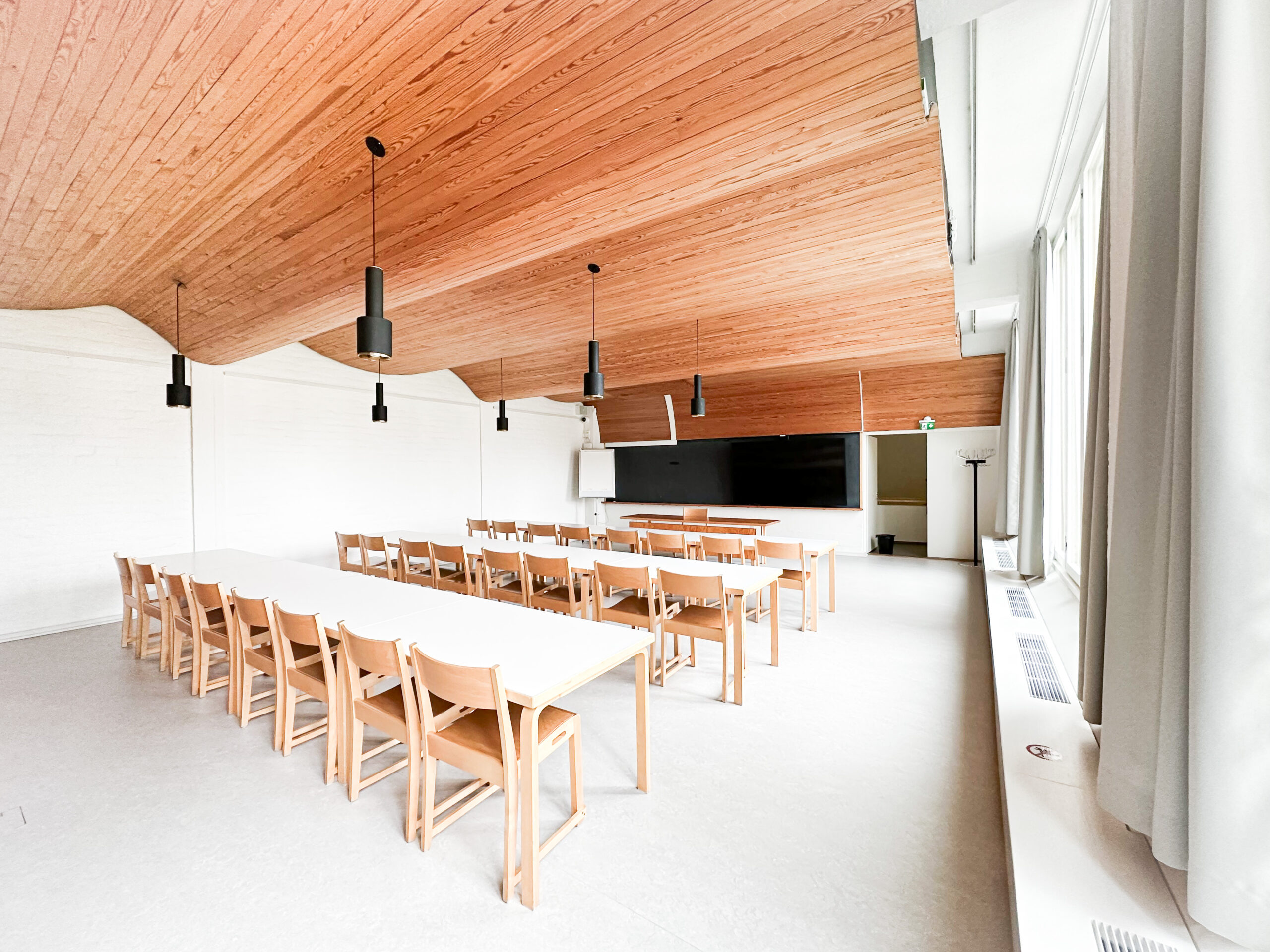 The old lecture hall of the Museum of Central Finland - Aalto2